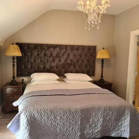 Dromod Lodge *